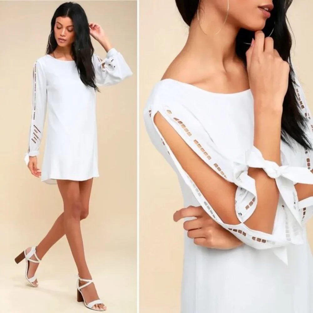 Lulus white Bloomfield open long‎ sleeve shift dress M